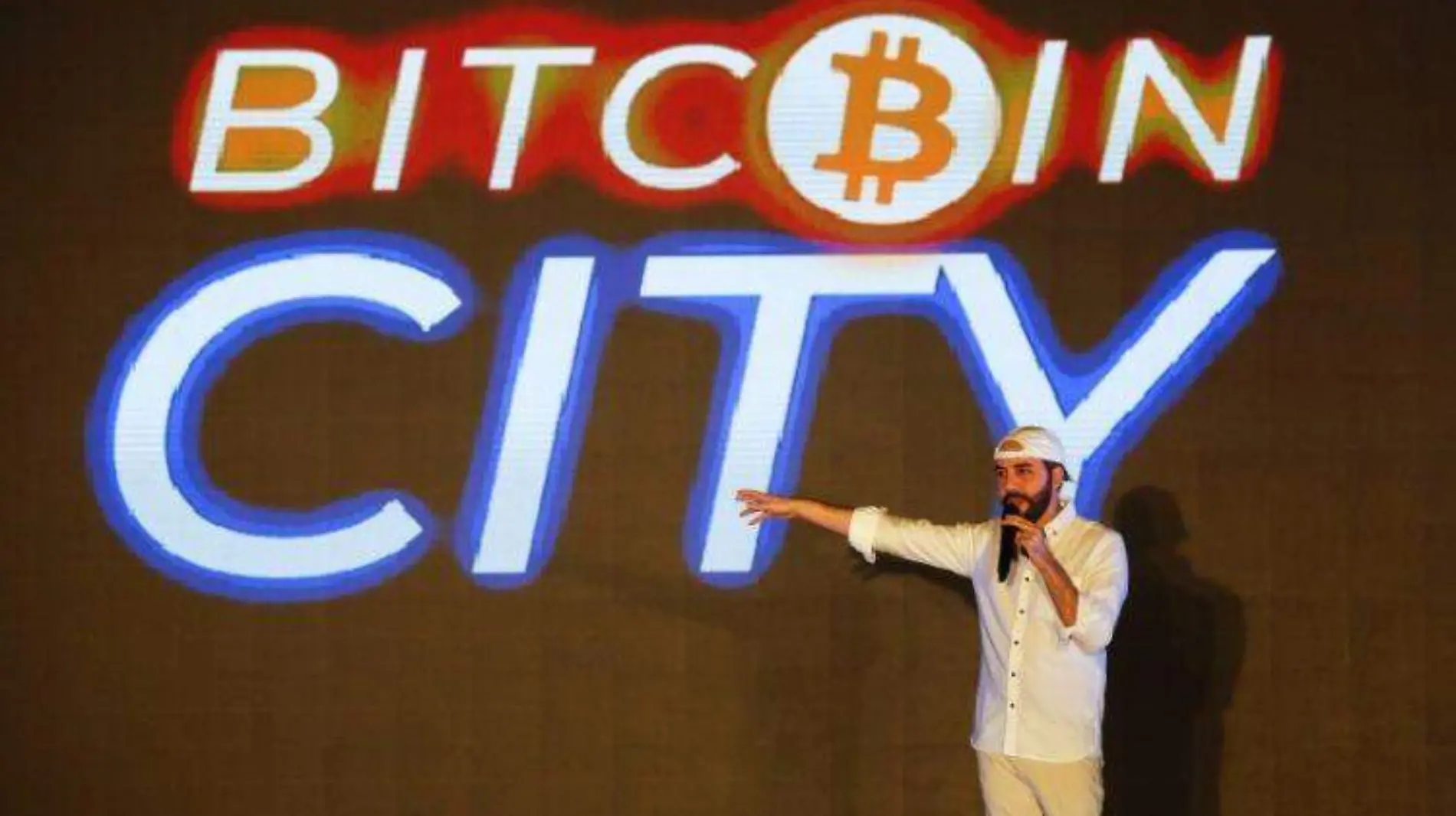 El presidente de el salvador anuncia bitcoin city